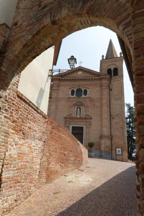 Foresteria Ristorante Conti Roero Monticello d'Alba Exterior foto